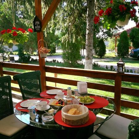 Casa Cu Nuc Otel Brebeni Dış mekan fotoğraf