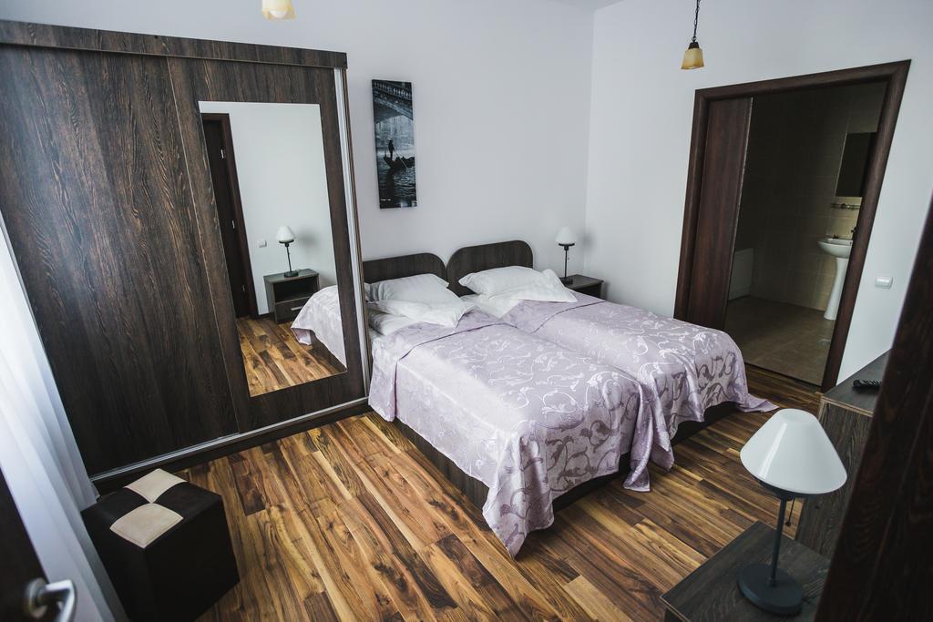 Casa Cu Nuc Otel Brebeni Dış mekan fotoğraf