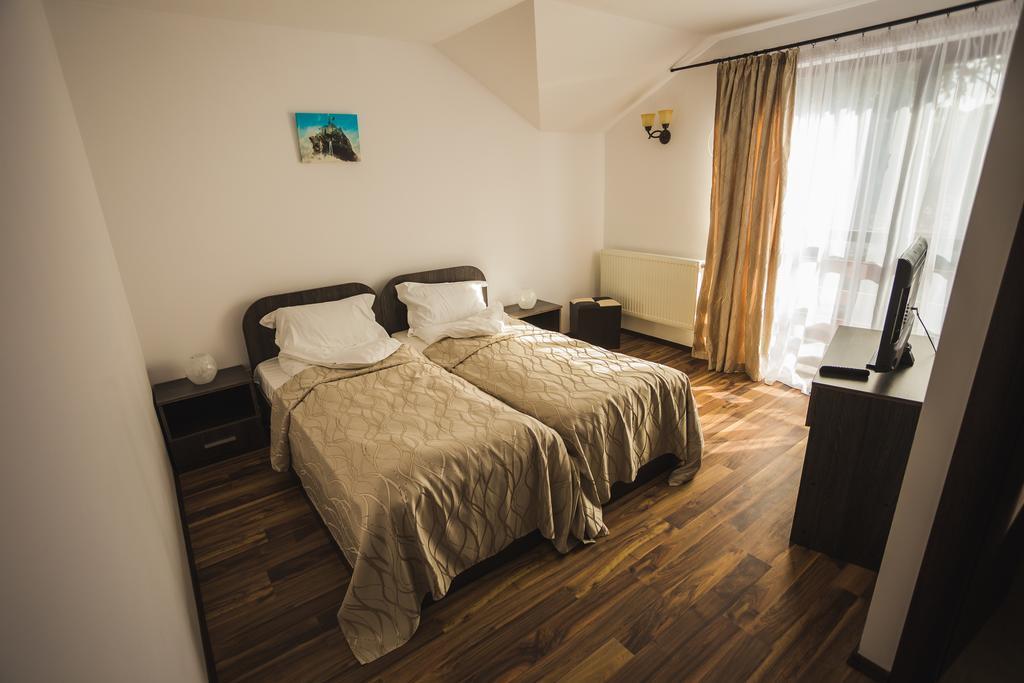 Casa Cu Nuc Otel Brebeni Dış mekan fotoğraf